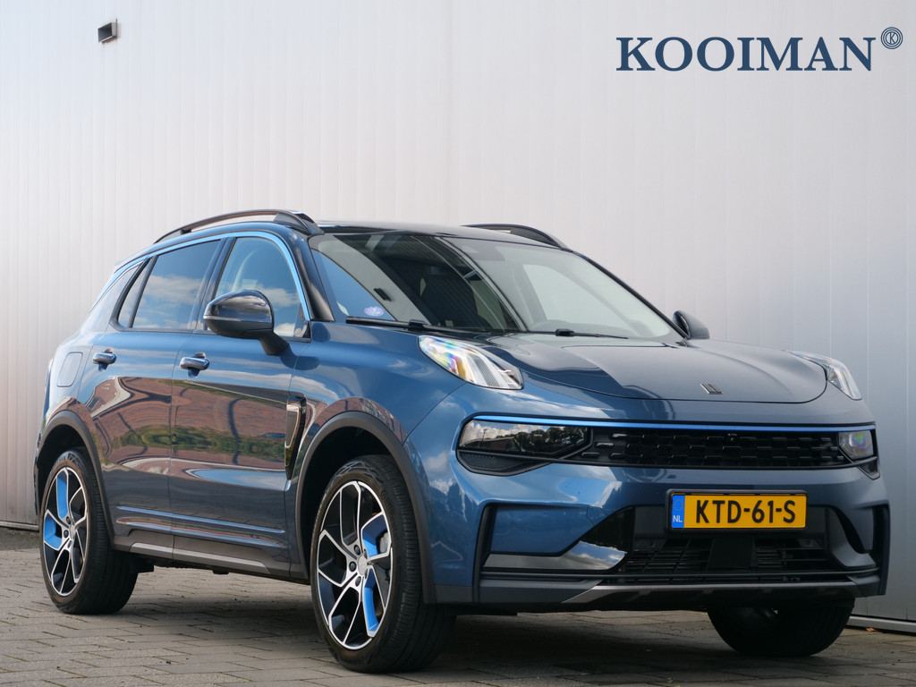 55885899